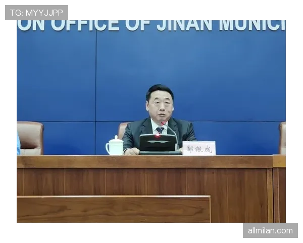青训规则：年龄分组与注册流程及未成年人保护要求